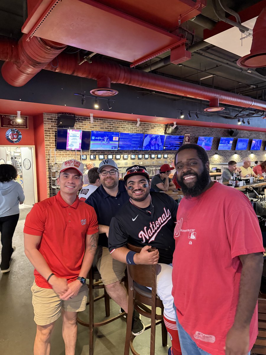 PeezysPicks's tweet photo. Shoutout to the G&amp;D crew on a great day for @Nationals fans! We went parading! .500 now, WORLD SERIES NEXT!! @GrantPaulsen @Tobi_Altizer @DADameron @1067theFan @waltersbardc https://t.co/xsVDVTUujp