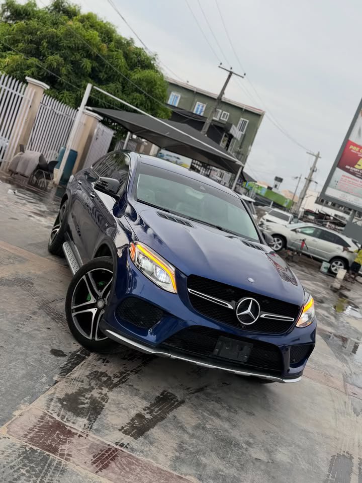 CEE LUXURY AUTOMOBILES tweet media