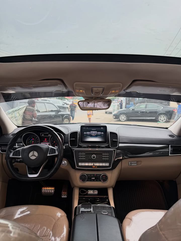 CEE LUXURY AUTOMOBILES tweet media