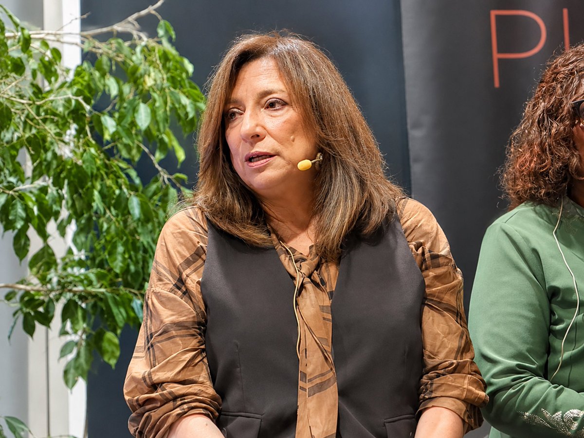 gloriasaravista's tweet photo. En el Club de Ejecutivos Piso 40 participamos en el foro “Mujeres y poder real” reafirmando una convicción, la paridad no es una consigna, es una condición para una democracia más justa y representativa. Promover espacios de liderazgo femenino es impulsar decisiones con más voces, más democracia y más igualdad.

Gracias @LourdesRapalin
