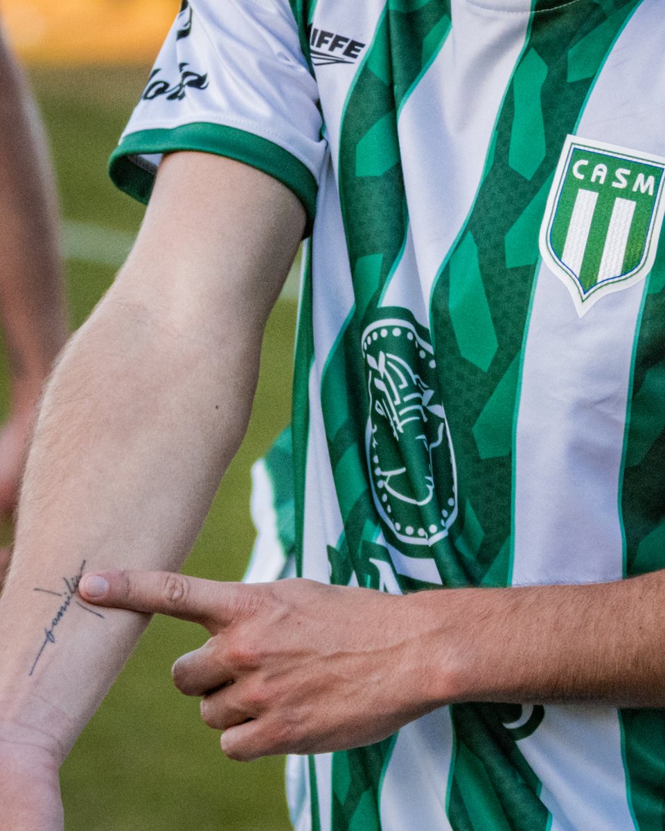 Oficial_CASM's tweet photo. Familia 🇳🇬 https://t.co/dYIaJAonSC
