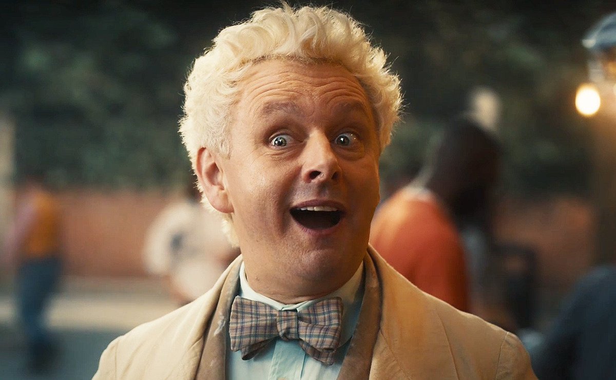 DailyAziraphale's tweet photo. Aziraphale of the Day: a little ray of sunshine 🌞 https://t.co/WUNwkZ85SP