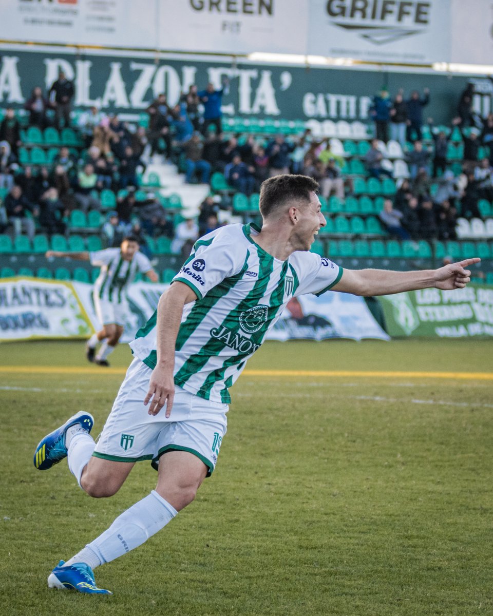 Oficial_CASM's tweet photo. Familia 🇳🇬 https://t.co/dYIaJAonSC