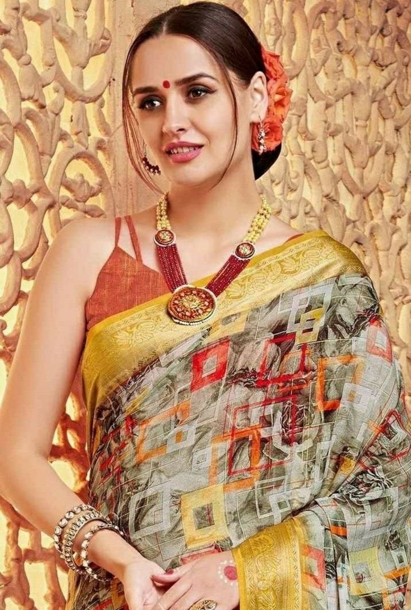 Meghna tweet media