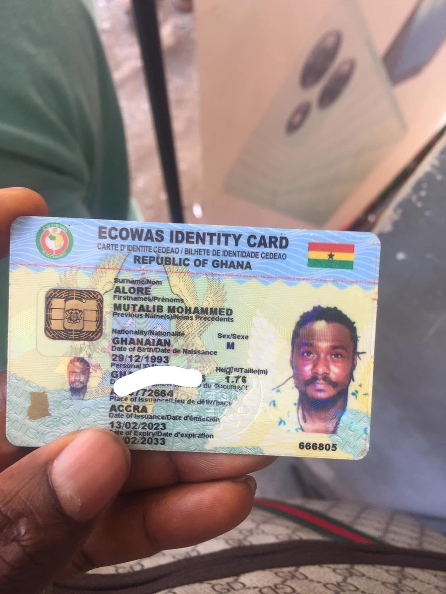 trasako1's tweet photo. A missing national card they gave it to me to post , please repost till we find the owner. https://t.co/MrMMPKPDqF