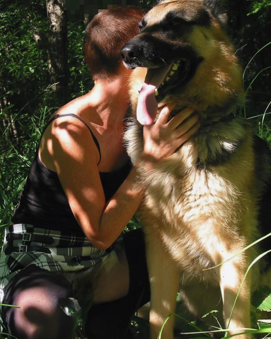 dogslut57's tweet photo. Lucky dog 🐶 @dogknotting748

Explore more fun 🐶🐾🌹get full access of my big folder Dropbox 🐾🐶🐶🐶🐶 https://t.co/QGoyOoASSF
Get full access of my exclusive package https://t.co/QGoyOoASSF
🐶🐶🐶 https://t.co/s5yxLPJ1ia