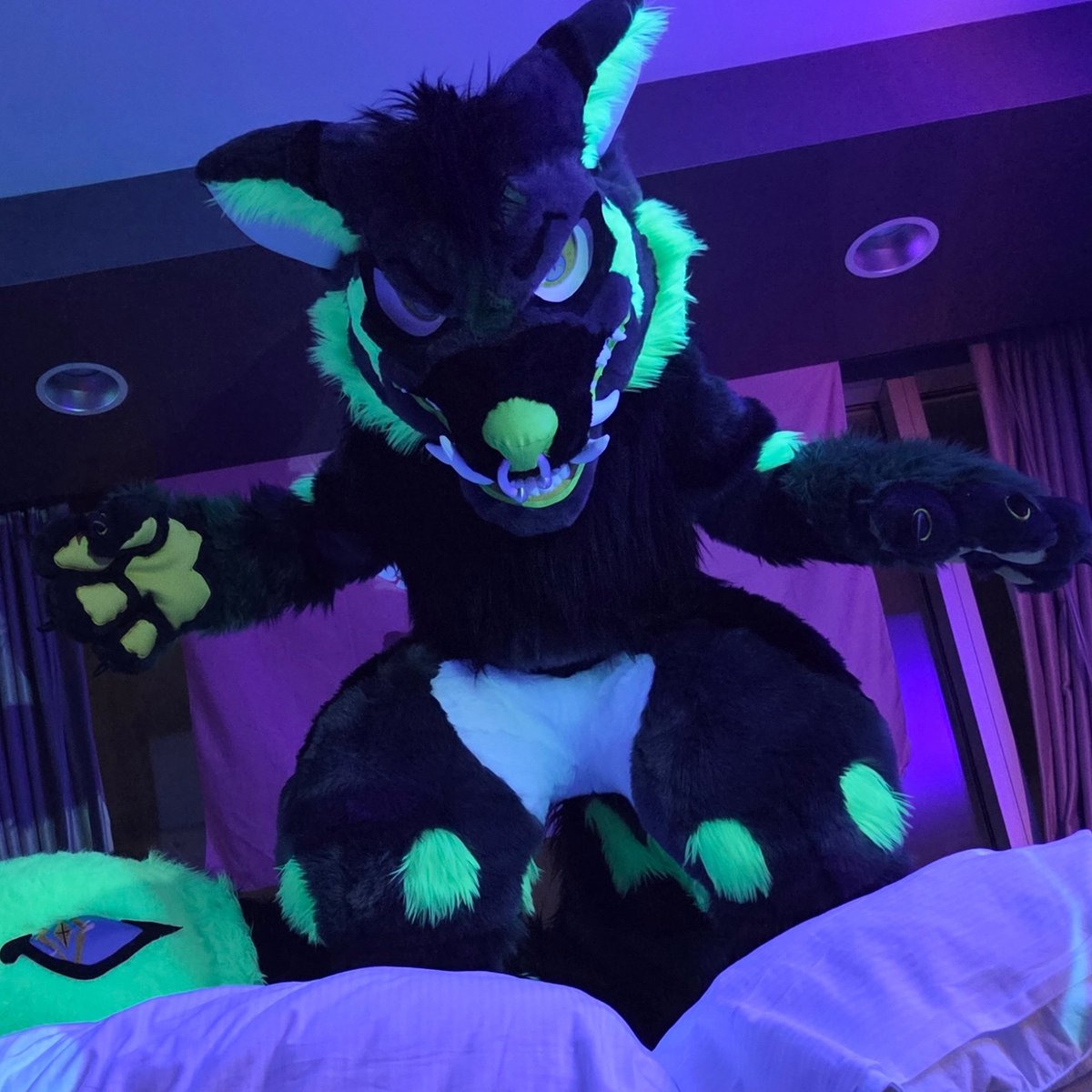 The Vibrant Void (Commissions Open!!!) (@thevibrantvoid) / Posts / X