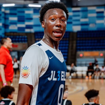 CayanThomas's tweet photo. #NewProfilePic https://t.co/oa4eF4iA1z