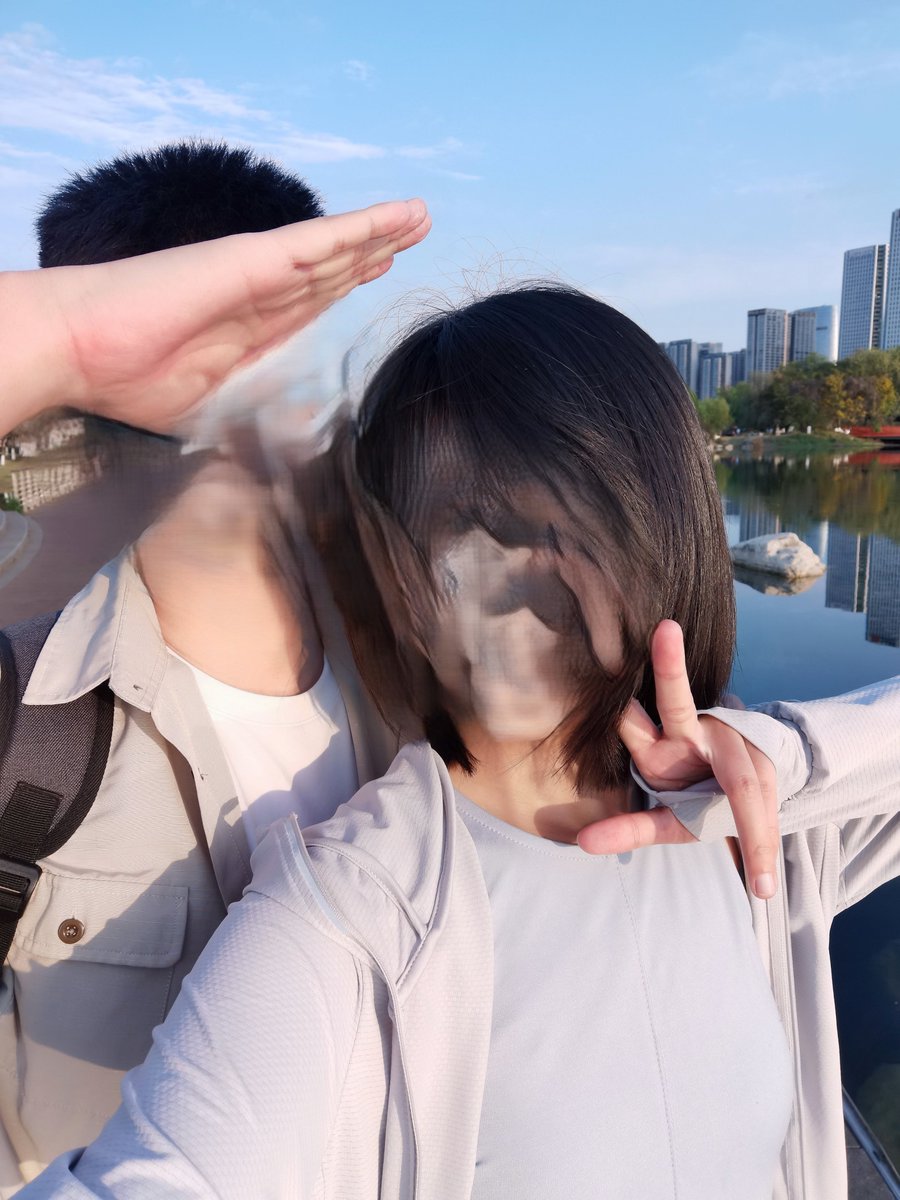 yueming028's tweet photo. 冰山一角  #028情侣 https://t.co/UkktDpwlQb