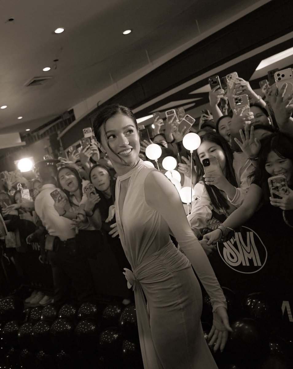 blieverr's tweet photo. my forever superstar. https://t.co/yHabCd2M56