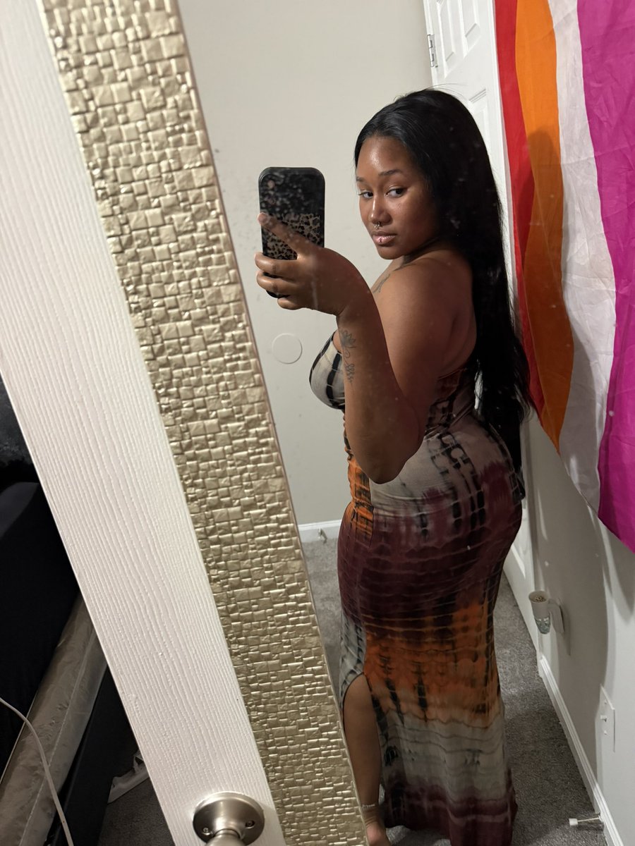 justmookmook's tweet photo. Yall I already know I love this dress👌🏾😩🩷 https://t.co/tPCK1cpee9