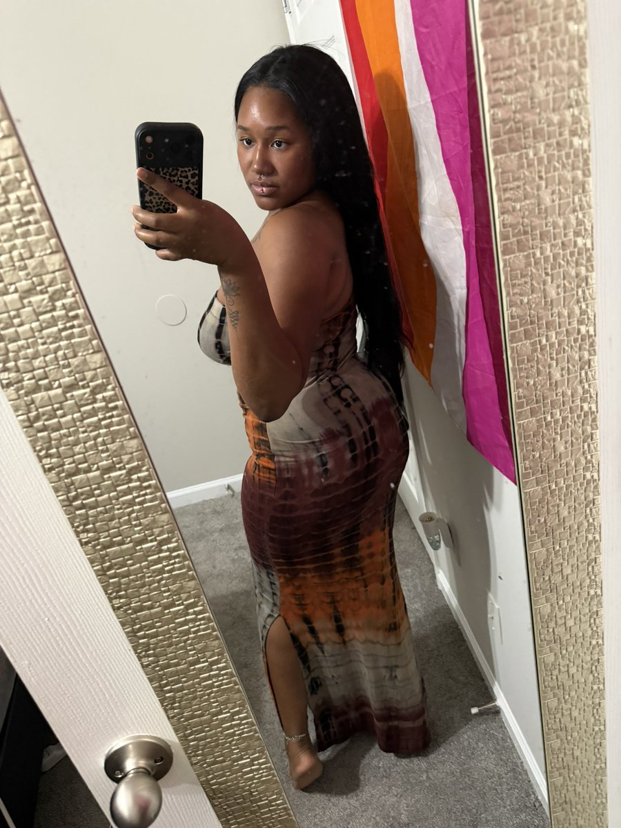 justmookmook's tweet photo. Yall I already know I love this dress👌🏾😩🩷 https://t.co/tPCK1cpee9