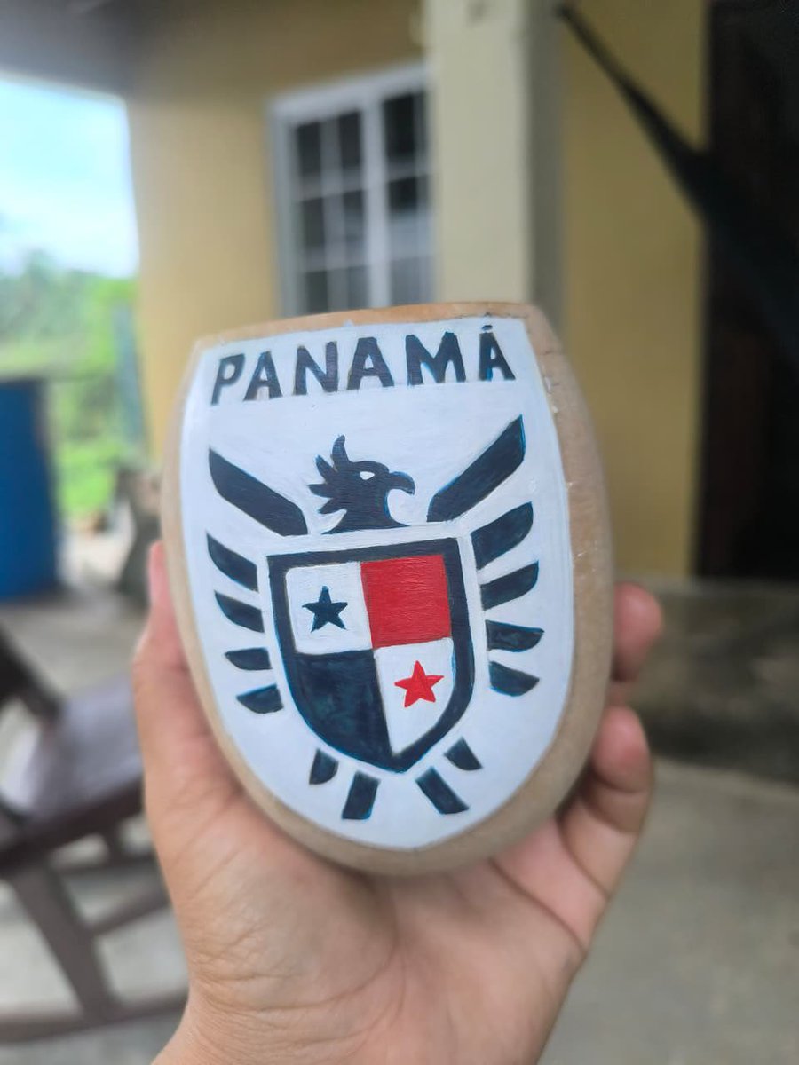 Rafitha_26's tweet photo. Totumas mundialistas con logo de  la selección + personalizadas/frases mundialistas.

🇵🇦Mayor info DM🇵🇦 https://t.co/vaYWZ6QpQy