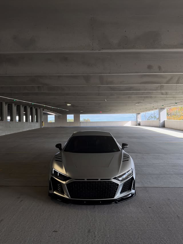 competitionreal's tweet photo. Audi R8 🩶 https://t.co/kN0wtMFr8J