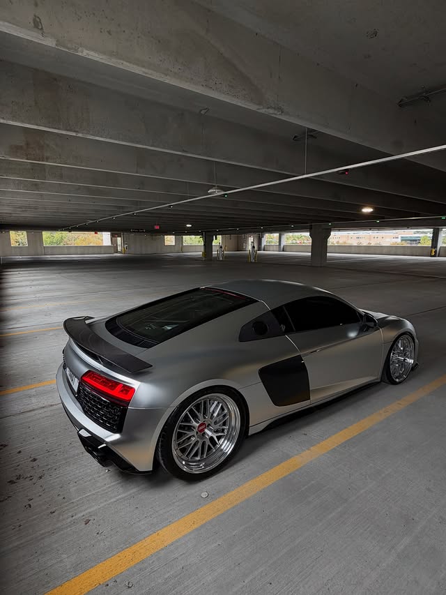 competitionreal's tweet photo. Audi R8 🩶 https://t.co/kN0wtMFr8J