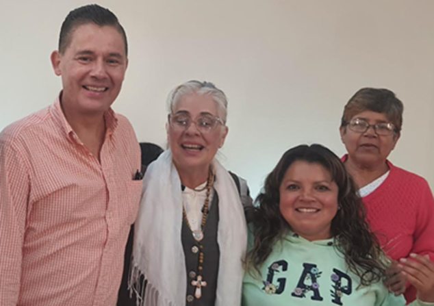 ControversiasO's tweet photo. CONTROVERSES POLITIQUES EN LIGNE

PAR  MARÍA HERNÁNDEZ

SAUVER LES VALEURS FAMILIALES ET LES DROITS SOCIAUX MÈNERA LA PAIX À TOLUCA !!! AVERTIT LE RÉG. LUIS FELIPE GARCÍA CHÁVEZ, LORS DE LA FÊTE DES MÈRES ET DES ENSEIGNANTS À CAPULTITLÁN !!
IL APPELLE À L'UNITÉ SOCIALE ! https://t.co/0eyBSxH5dR