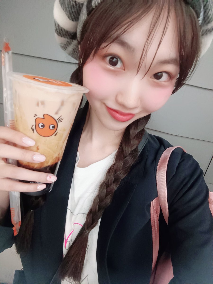 kanna_GranCiel's tweet photo. タピオカ🧋
#かんちゃんさんかんび
#しえるワンマンFlyHigh https://t.co/ajPxVG3DHM