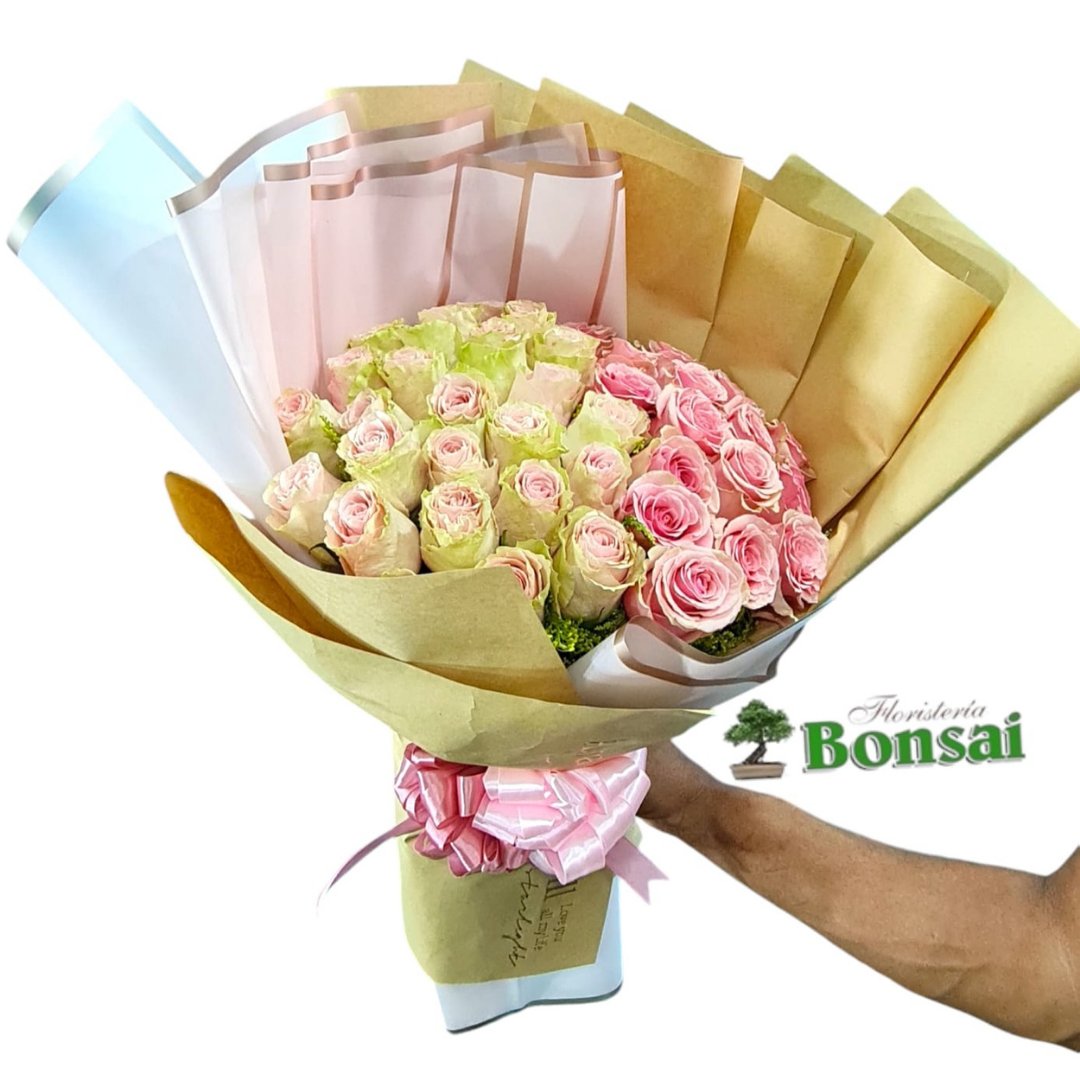 floristeriabonsaird Catlogo disponible en nuestro perfil de WhatsApp y  pgina web: https://t.co/2Nf5REdbSR https://t.co/pQHyhCLifc Estamos  ubicados en la Calle Pedro Francisco Bono #78, en Santiago de los  Caballeros R. D. https://t.co/pQHyhCLifc