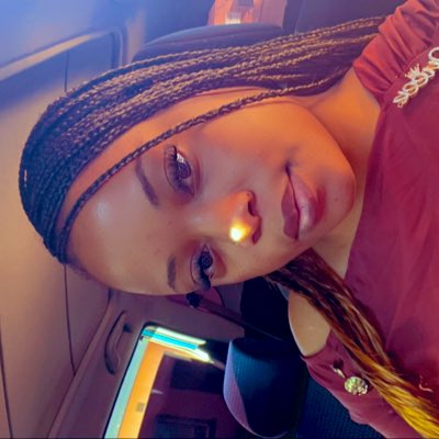 LexinaMachina's tweet photo. #NewProfilePic https://t.co/esb8aHWUHk