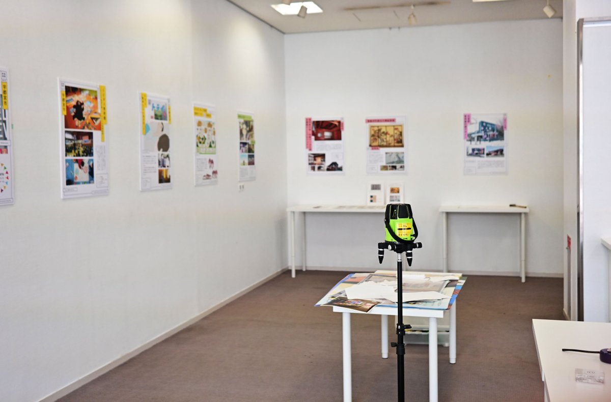 bunsei_design's tweet photo. 展示準備の様子✌️ https://t.co/Xarv6fFsph