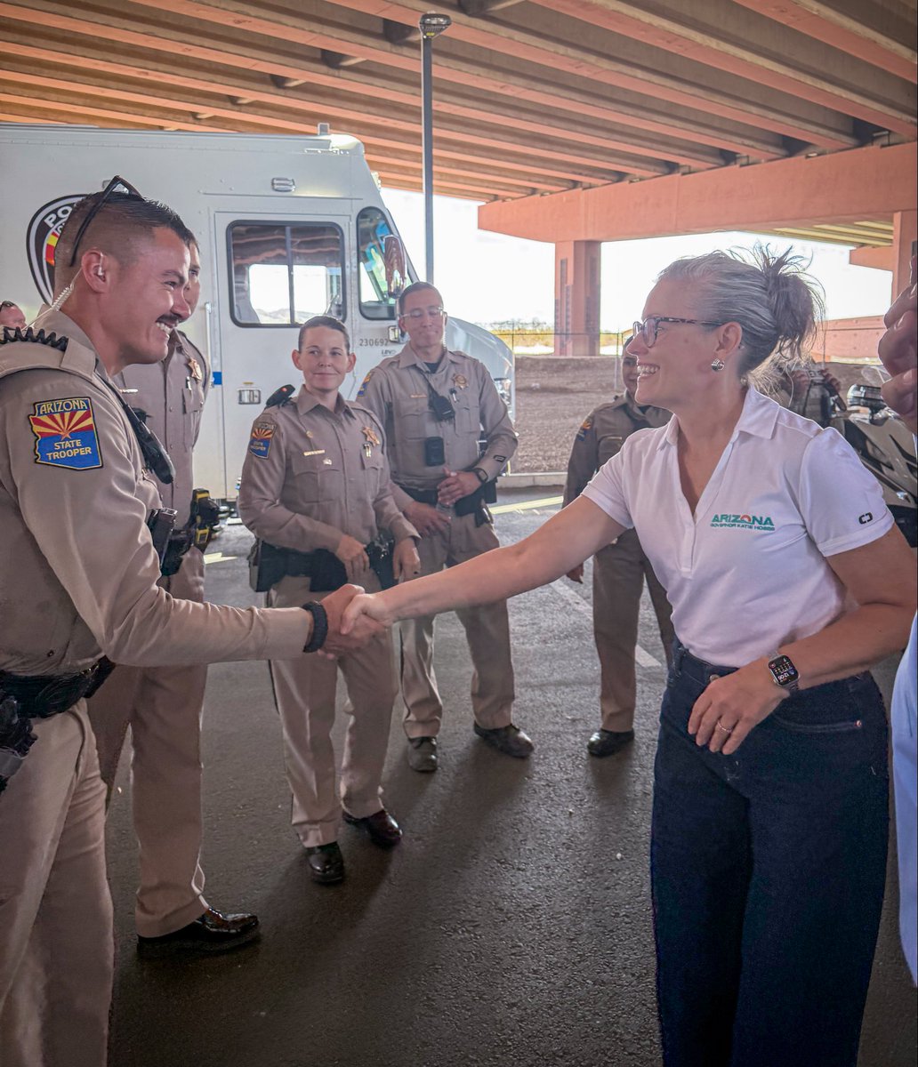 Governor Katie Hobbs tweet media