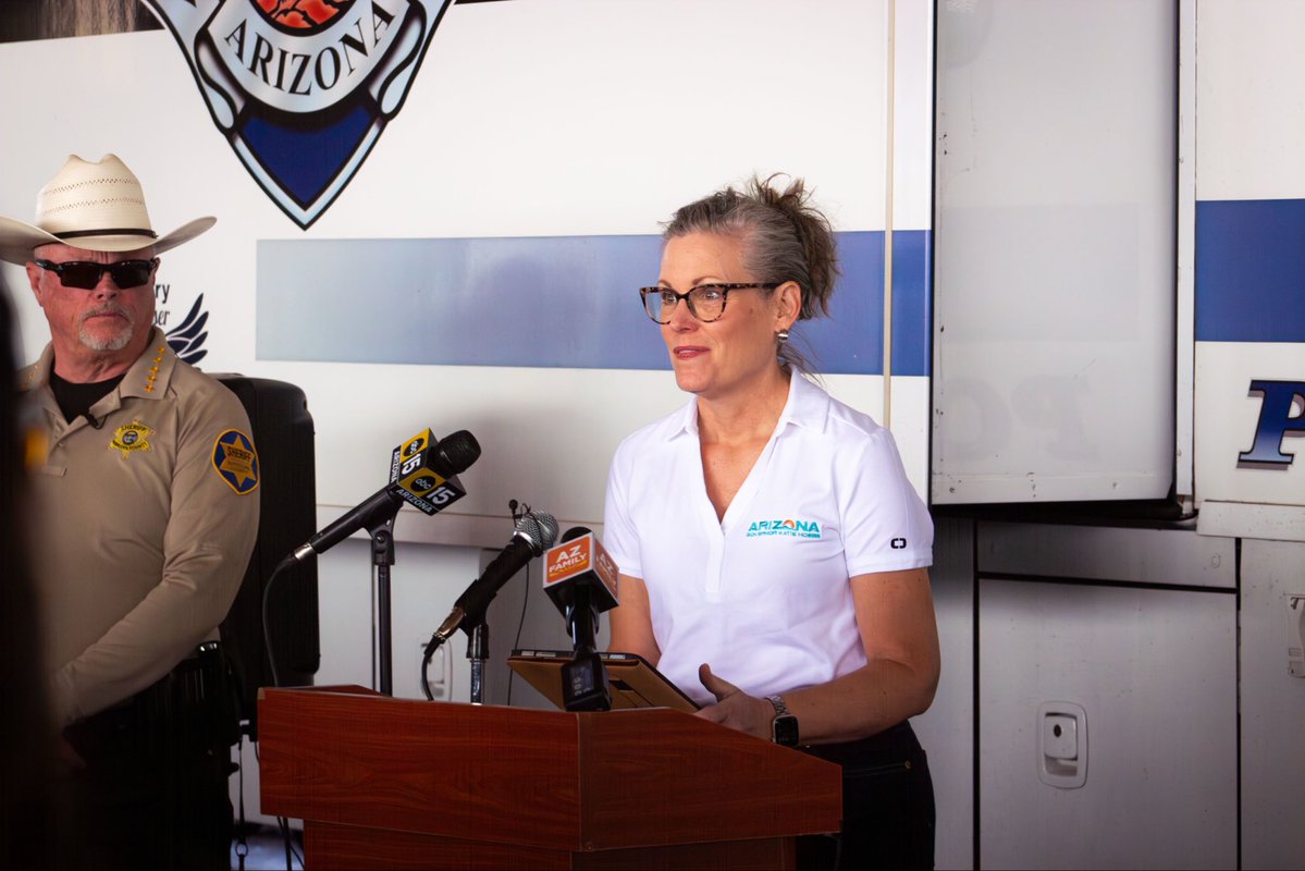 Governor Katie Hobbs tweet media