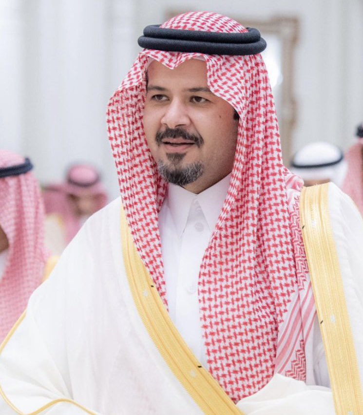____3tv's tweet photo. يتقدم الشيخ :
مطلع رشيد بن زيد العلوي الحربي شيخ قبيلة #ولد_علي_من_النواصف_من_عوف_من_حرب
اصالةً عن نفسه ونيابة عن قبيلته بأصدق التهاني لمقام خادم الحرمين الشريفين وولي عهدة الامين ولأمير المدينة المنورة ونائبة بمناسبة #عيد_الأضحى_المبارك .

#قبيلة_حرب_تعايدكم https://t.co/c6P6C26cmK