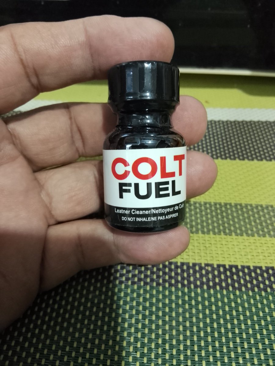 chukchaki's tweet photo. Shipment ordered poppers aroma oil essential to Dmall Boracay https://t.co/PLW1HSM6JF