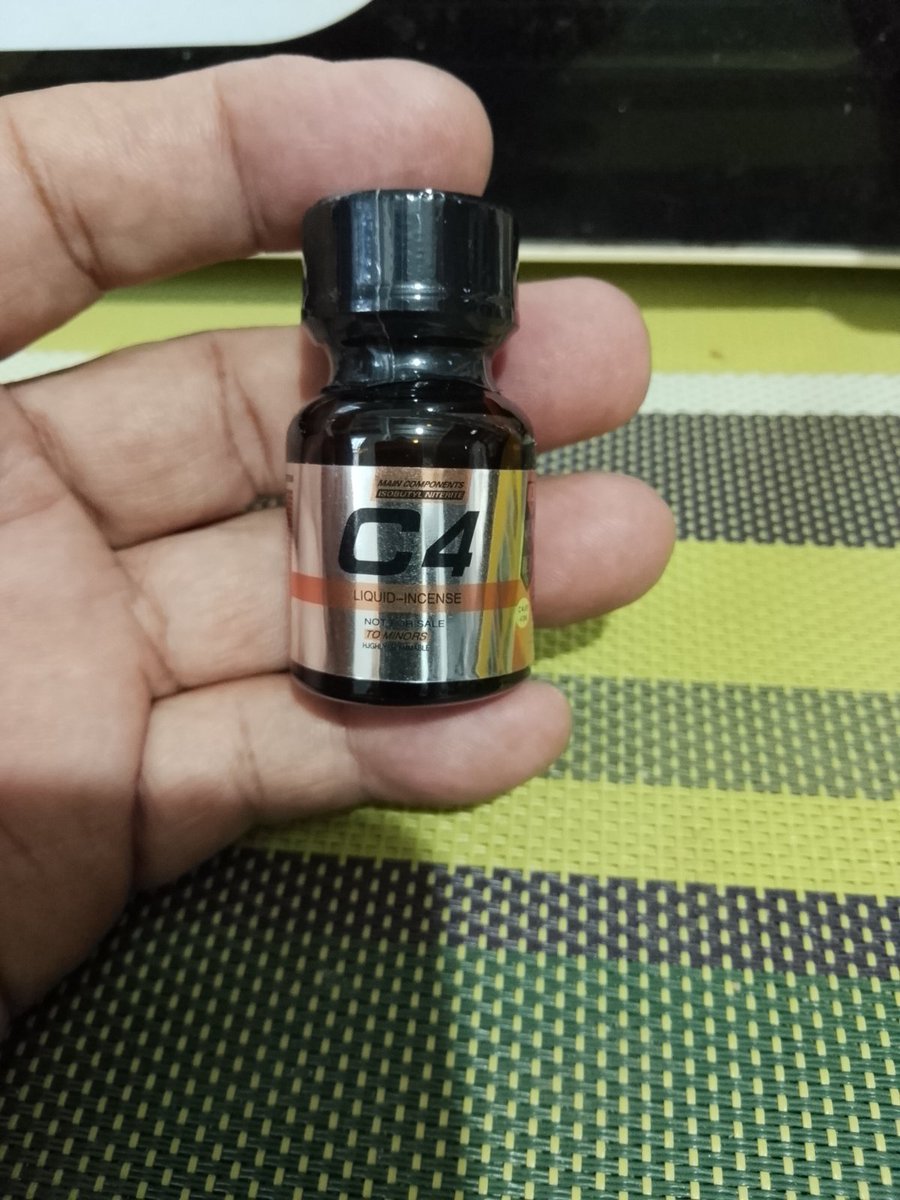chukchaki's tweet photo. Shipment ordered poppers aroma oil essential to Dmall Boracay https://t.co/PLW1HSM6JF