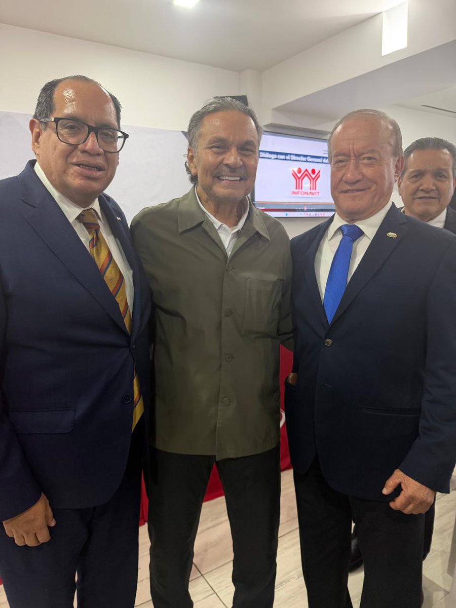 RaydelVallelafo's tweet photo. Participe en la Segunda Jornada Nacional de la Construcción, junto a directivos de #INFONAVIT @OctavioRomero_O y del presidente nacional de #CMIC @lmendezjaled fortaleciendo el diálogo y generando propuestas que impulsen el crecimiento  del sector constructor en nuestro país. https://t.co/tSYXGGoFPs