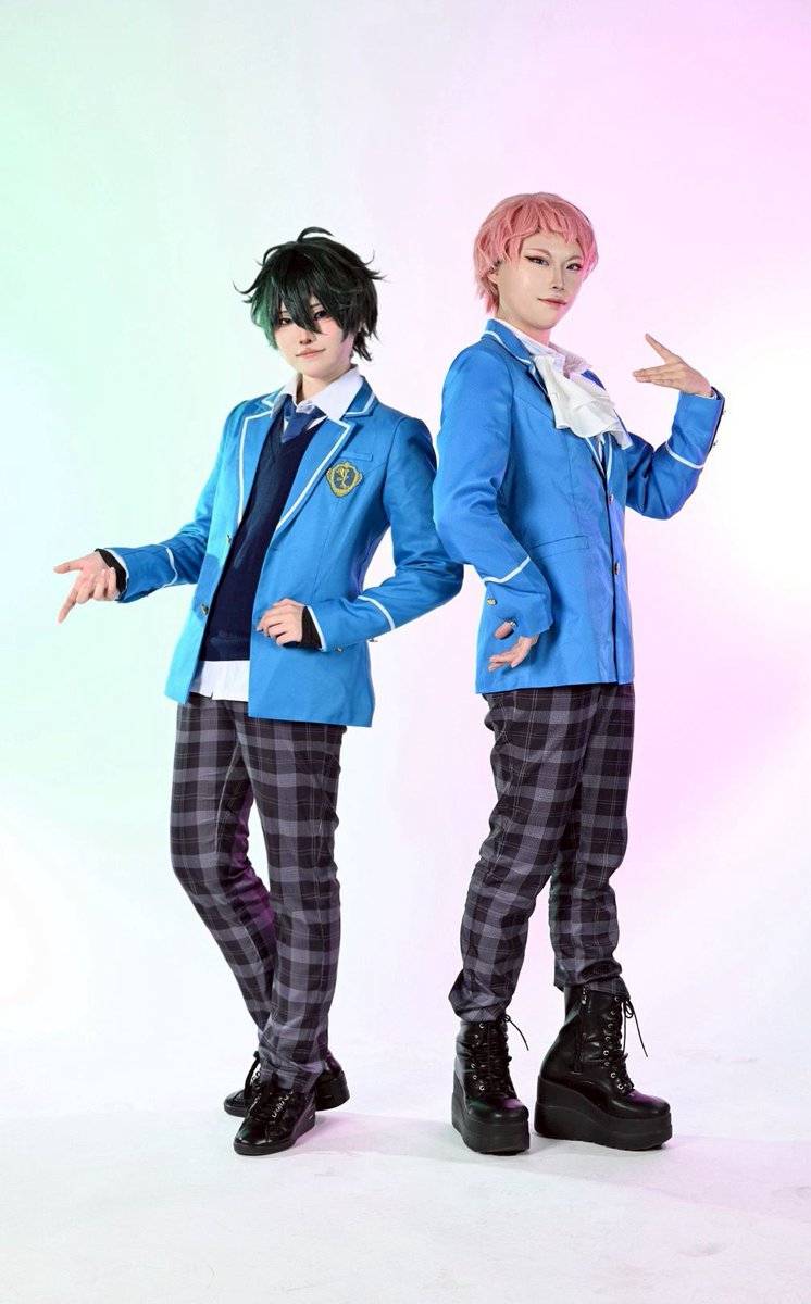 Pengin_K3's tweet photo. ⚠️Cosplay、厚底注意⚠️
enst / ⚙️ 

🥐▶ありんこ【 @arinko_coos 】
🍬▶ぺんぎん【 @Pengin_K3 】

📸:【 @macircle_cos 】さん https://t.co/crOR1n6d3J