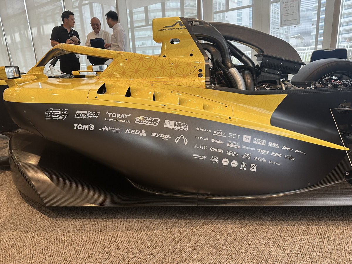 TOM'S Racing tweet media