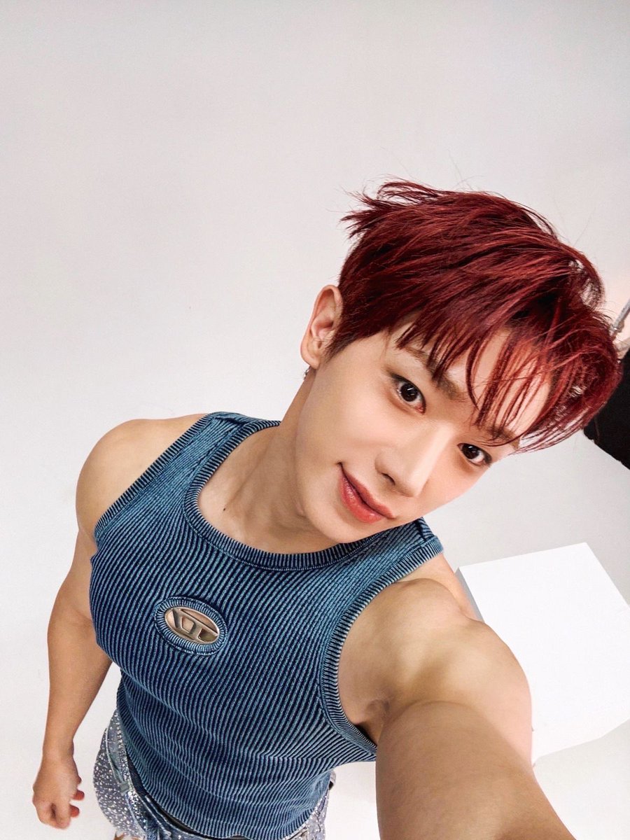 amjaad0629's tweet photo. #원호 💙 https://t.co/1mBZaA8s1n