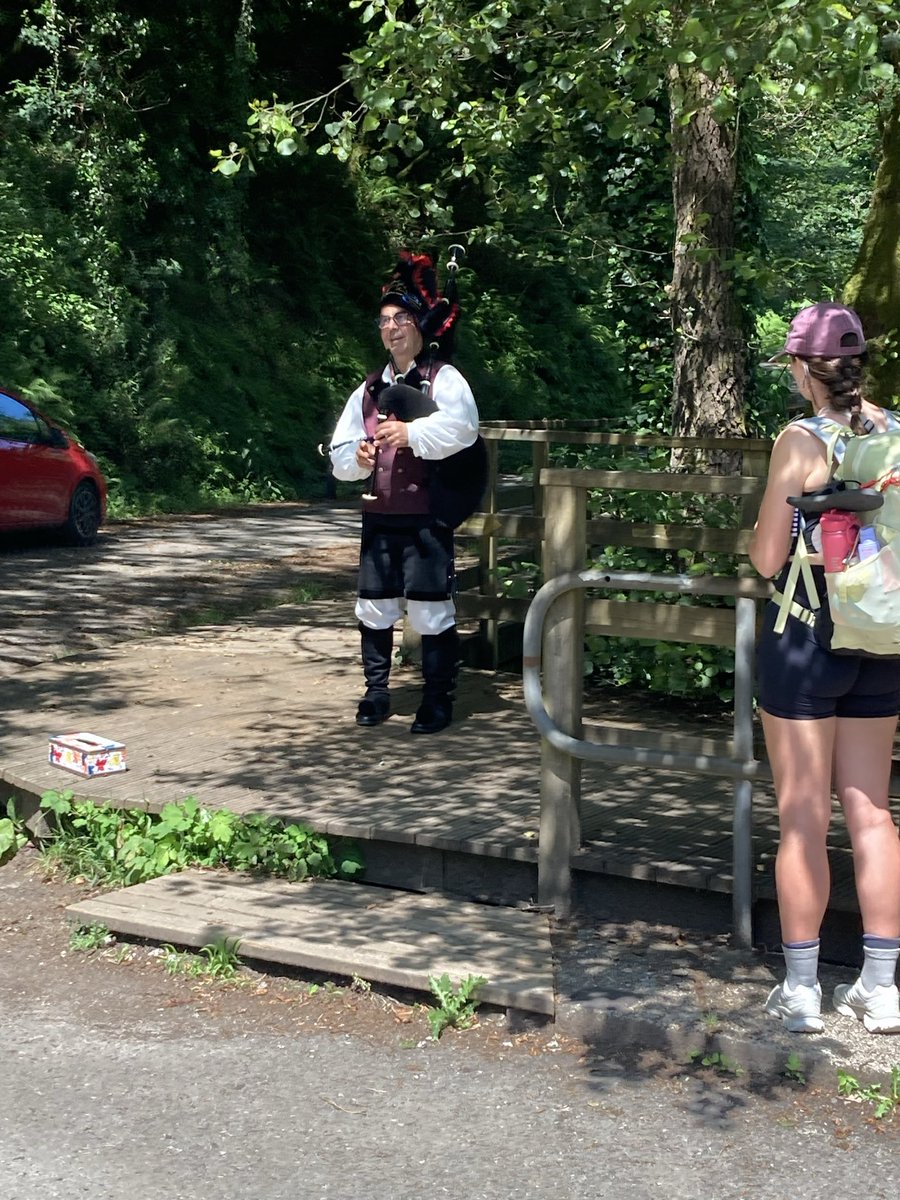 RetireesROAMING's tweet photo. We are now in #Padron arriving yesterday from #CaldasdeReis. We met Julia on the way on her second Camino. She prefers the #CaminoFrancesb to the #CaminoPortugues. Today we began our final day of our journey….
#BuenCamino https://t.co/4Exso1Rtoi