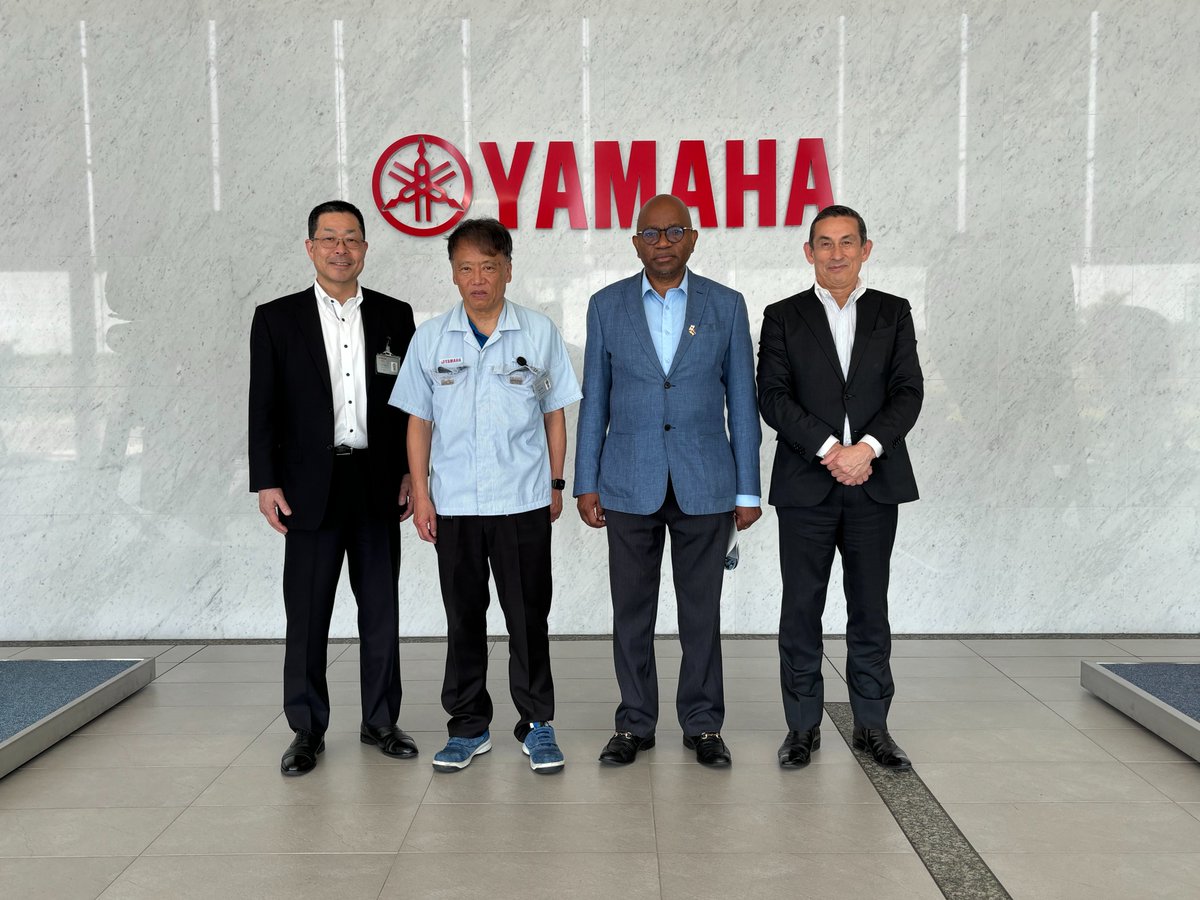 EmbColombiaJap's tweet photo. El Embajador Makanaky visitó las factorías de marina de Yamaha Motor, Inició con la planta de motores fuera de borda de Shizuoka y finalizó con el astillero en Amakusa.
Se busca así, fortalecer la presencia de esta corporación en Colombia y explorar nuevas áreas de cooperación.🚢 https://t.co/zVKgD5zjp7