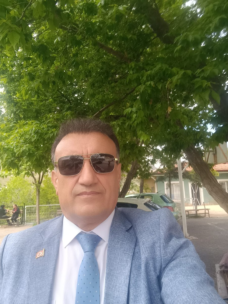 avanbekir's tweet photo. Kurban Bayramımız Mübarek Olsun.
Bayramın sevincini, huzurunu, neşesini, sıcaklığını, bereketini, mutluluğunu, birliğini, beraberliğini ailenizle, sevdiklerinizle doya doya yaşayıp paylaşmanız temennisiyle Kurban Bayramınızı en içten dileklerimle kutlar, sağlık huzur ve esenlikler dilerim.
Bayramın getirdiği manevi iklimin, Ülkemizin milletimizin birliğine, beraberliğine, huzuruna, güvenliğine, kardeşliğine, demokrasimize ve adalete olan inancın güçlenmesine, Türk-İslam Aleminin ve gönül coğrafyamızın yine huzur, barış ve esenliğine vesile olmasını diliyorum.
Nice bayramlara...
#KurbanBayramı