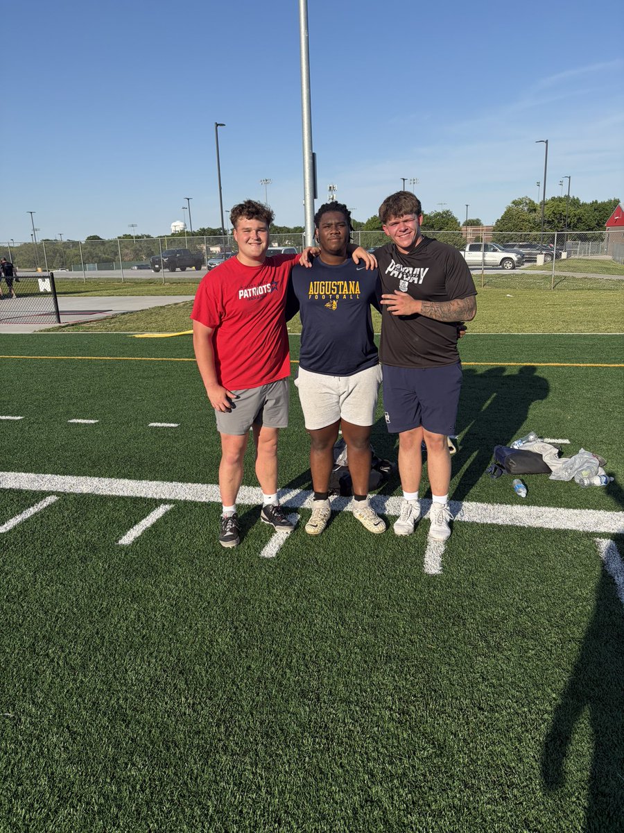 gocatz54's tweet photo. Last workout together for these three. They have been through so much together over the years. They set the standard for hard work, love of their craft and performance. All three All State players. I am going to miss working with them. True men of character. Love you guys. https://t.co/MFI8jCIrQ5