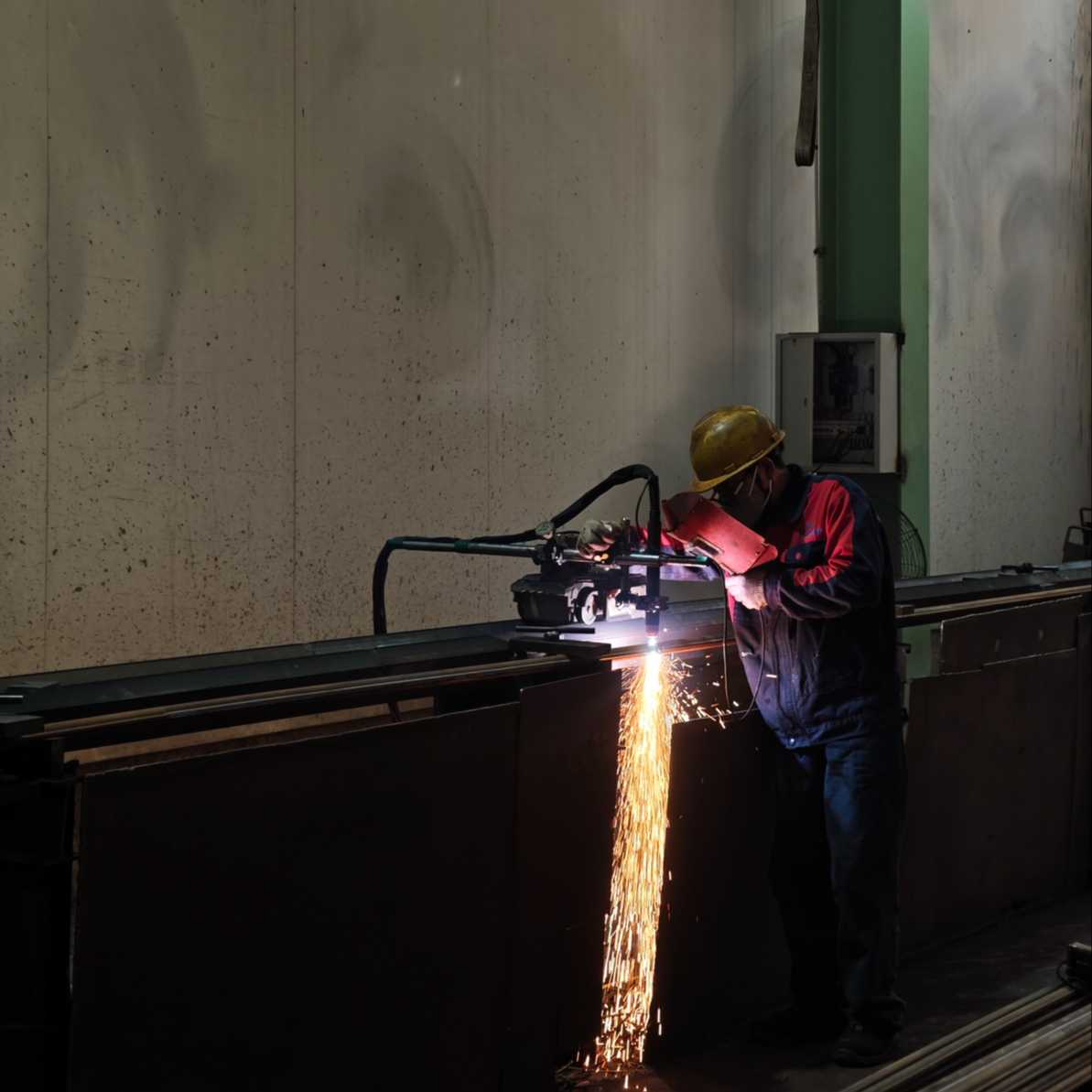 HD_BOILER's tweet photo. 🔥 From precision cutting to ready-to-ship boiler parts: every step ensures top quality for power plants.
https://t.co/aftgCH8wjn
#BoilerManufacturing #MetalCutting #BoilerComponents #IndustrialQuality #PowerPlantParts https://t.co/HqLFtuzupw