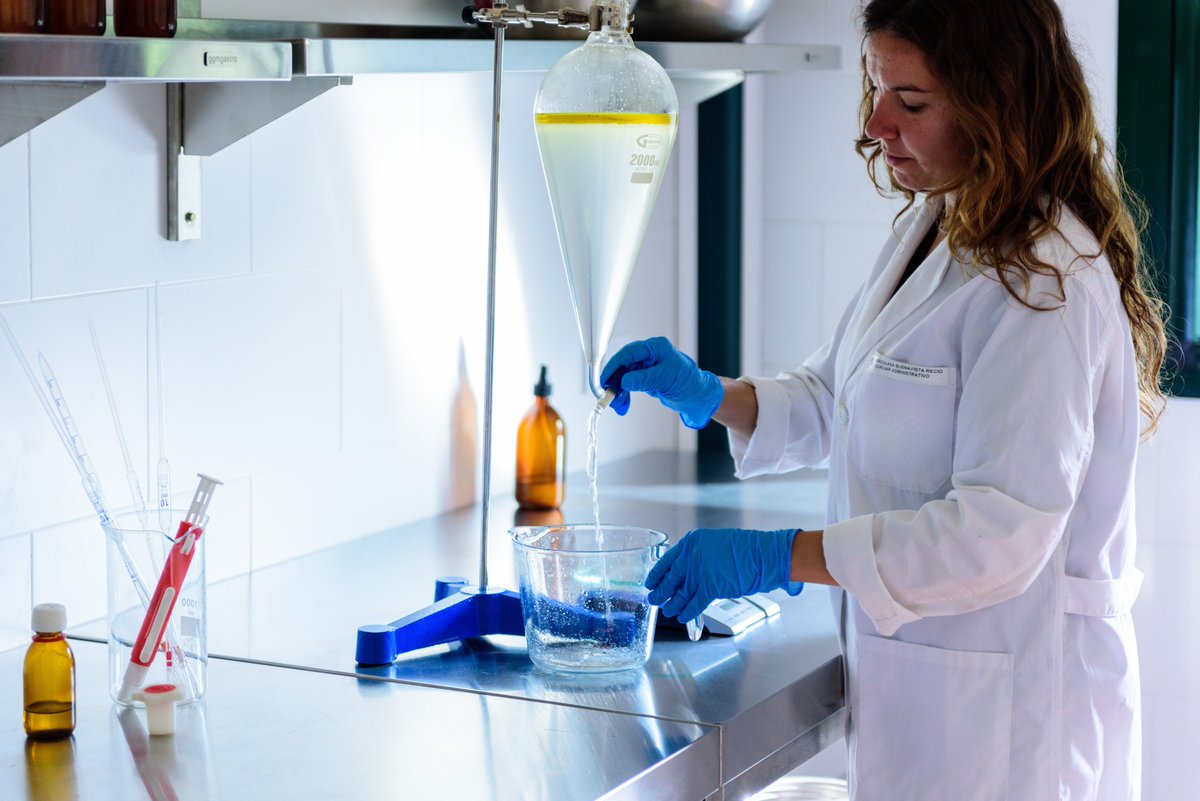 Andalucia_Rural's tweet photo. 💡🌱@gobmapa  destina 46,5M€ para financiar 82 proyectos innovadores en el sector agroalimentario y forestal

📍Predominan los proyectos con ejecución en Andalucía, Castilla y León, Comunidad Valenciana, Comunidad de Madrid y Extremadura

https://t.co/y5s1lL7Wd3 https://t.co/PtWUdOdW5N