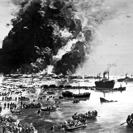 TammiMinoski's tweet photo. #OTD 1940: The massive evacuation of Allied forces from Dunkirk began. Cornered by advancing German forces, over 338,000 British and French troops were rescued across the English Channel over 11 days using a fleet of military vessels and civilian boats. #OperationDynamo #WWII https://t.co/62A9uZ9prf