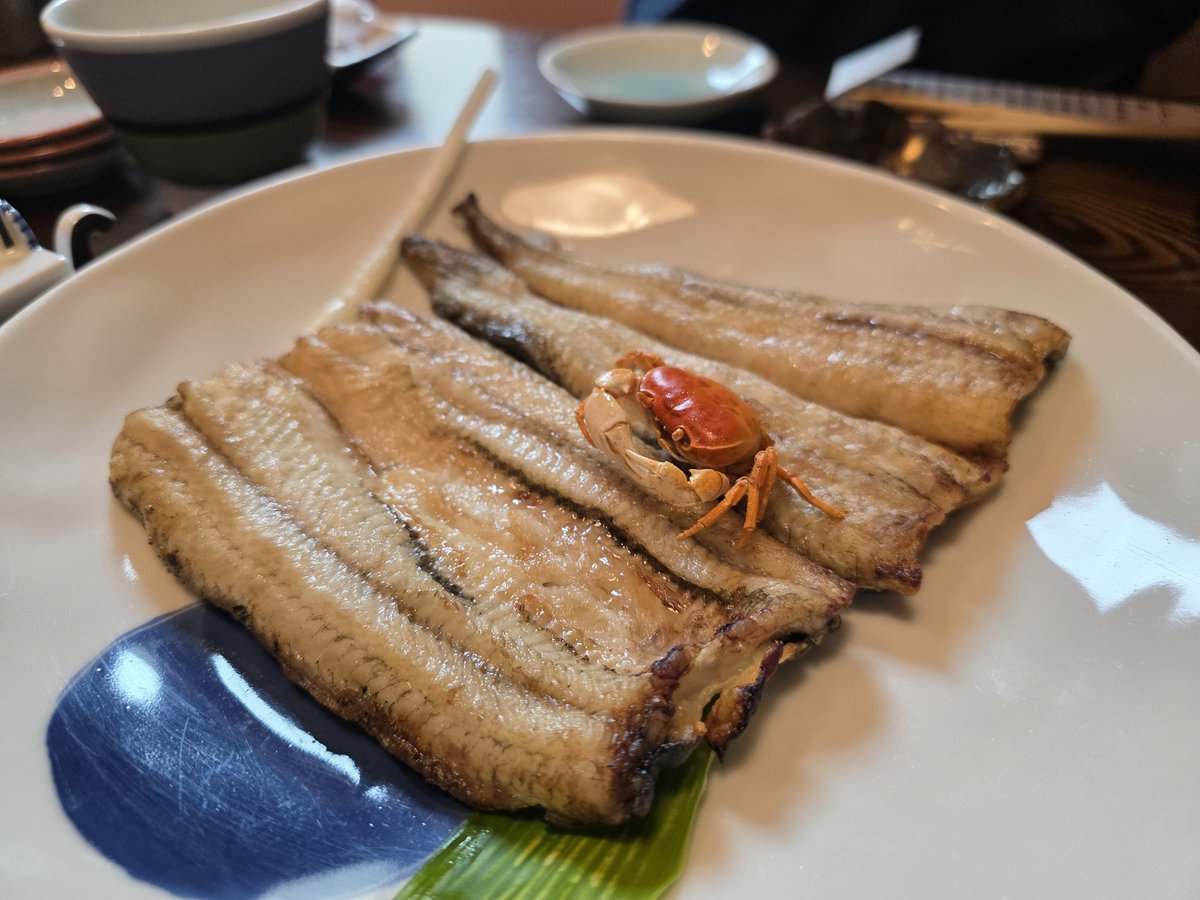 teiku21's tweet photo. 小田原
うなぎ友栄
ここは別格 https://t.co/6mkc54tva2