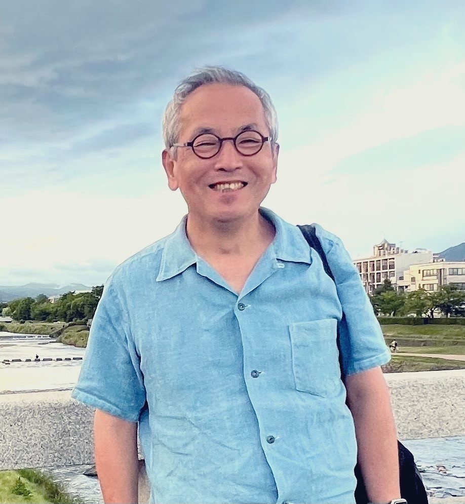 sun_SMA's tweet photo. 【予告】土井善晴氏スペシャルトーク
次回展「眼のごちそう　食器」関連イベントとして、料理研究家・土井善晴氏によるスペシャルトークの開催が決定！どうぞお楽しみに。
■開催日時：7/17(金)14時～、8/15(土)16時～
※2回開催(内容同一)
■参加券販売開始：6/25(木)12時
https://t.co/DwlFwndbnw https://t.co/pZiHrekBkj