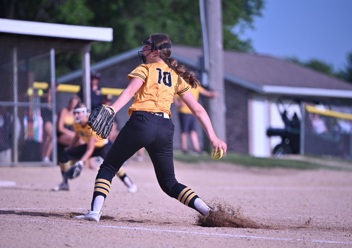 goCubans's tweet photo. The CCHS softball team defeated Belleville 16-8 on Tuesday and will move on to the Regional Finals.  The Cubans will play Mineral Point at Mineral Point on Thursday, May 28.

2026 WIAA Softball Bracket:  https://t.co/QvAd8Dqy13\

#gocubans https://t.co/XghyhJcf4m