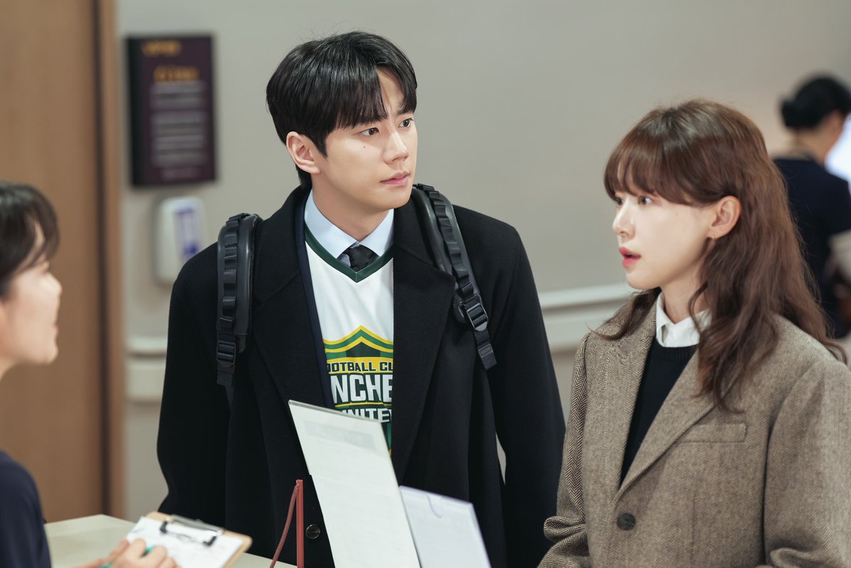 빌리언스 tweet media