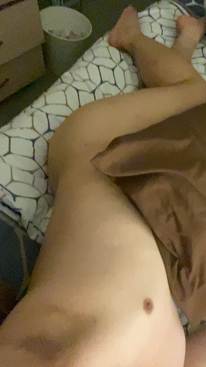 yourNaHC03's tweet photo. 🥵 https://t.co/Ew4XzS4hFW