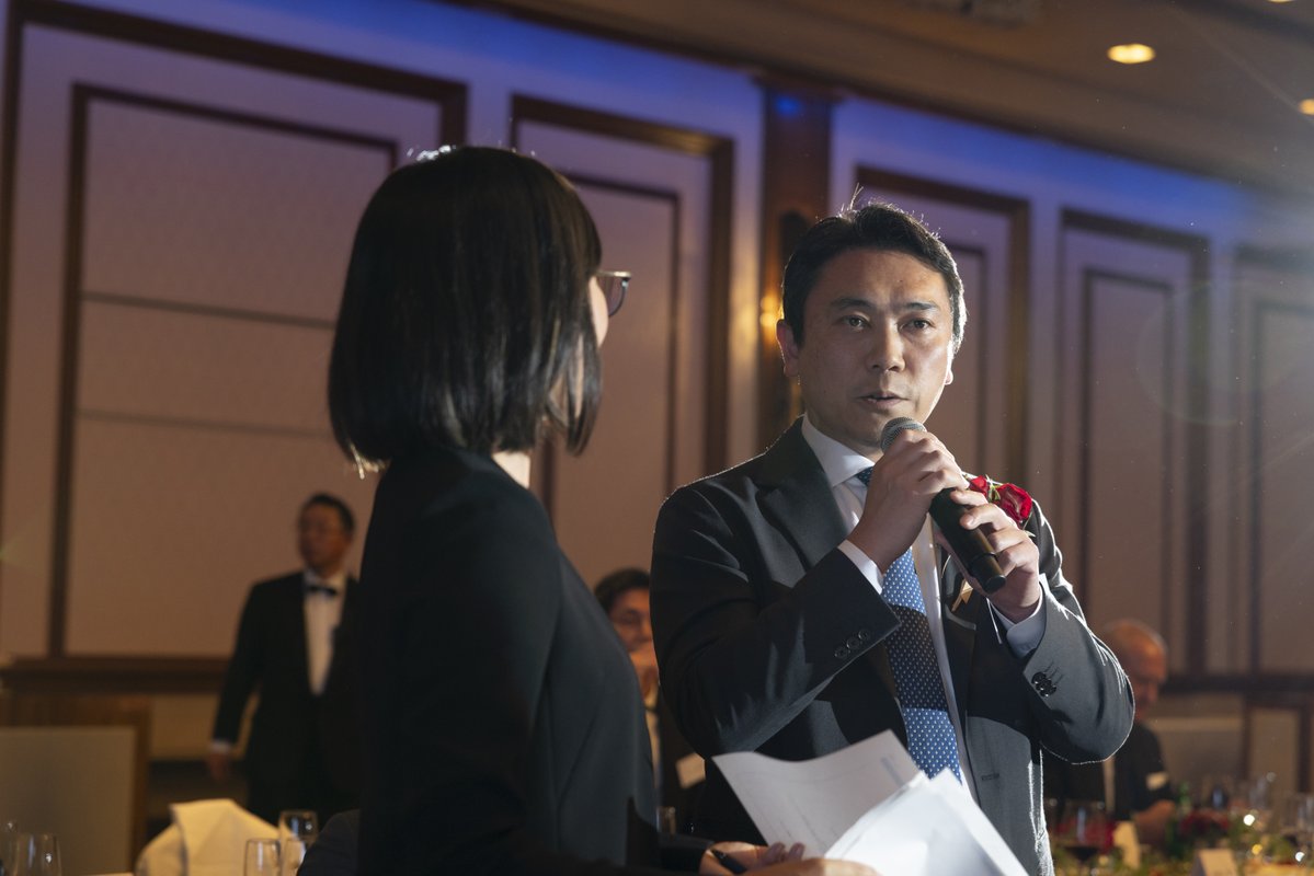ispace_JP's tweet photo. 🏆 ispaceは、ロンドン証券取引所グループが主催する「DEALWATCH AWARDS 2025」において、「Equity Deal of the Year」賞を受賞しました。
東京で開催された授賞式には、ispaceのCFO 兼 事業統括エグゼクティブ野﨑順平と、IRグループマネージャーの今井健太郎が出席し、当社を代表してこの栄誉を受け取りました。
 
今回の受賞は、ispaceの長期的な成長と月面探査ミッションへの励みとなります。
ispaceは、今後も持続可能なシスルナ経済圏構築を目指し尽力してまいります。🌕

#ispace #ULTRA #月着陸船 #宇宙開発