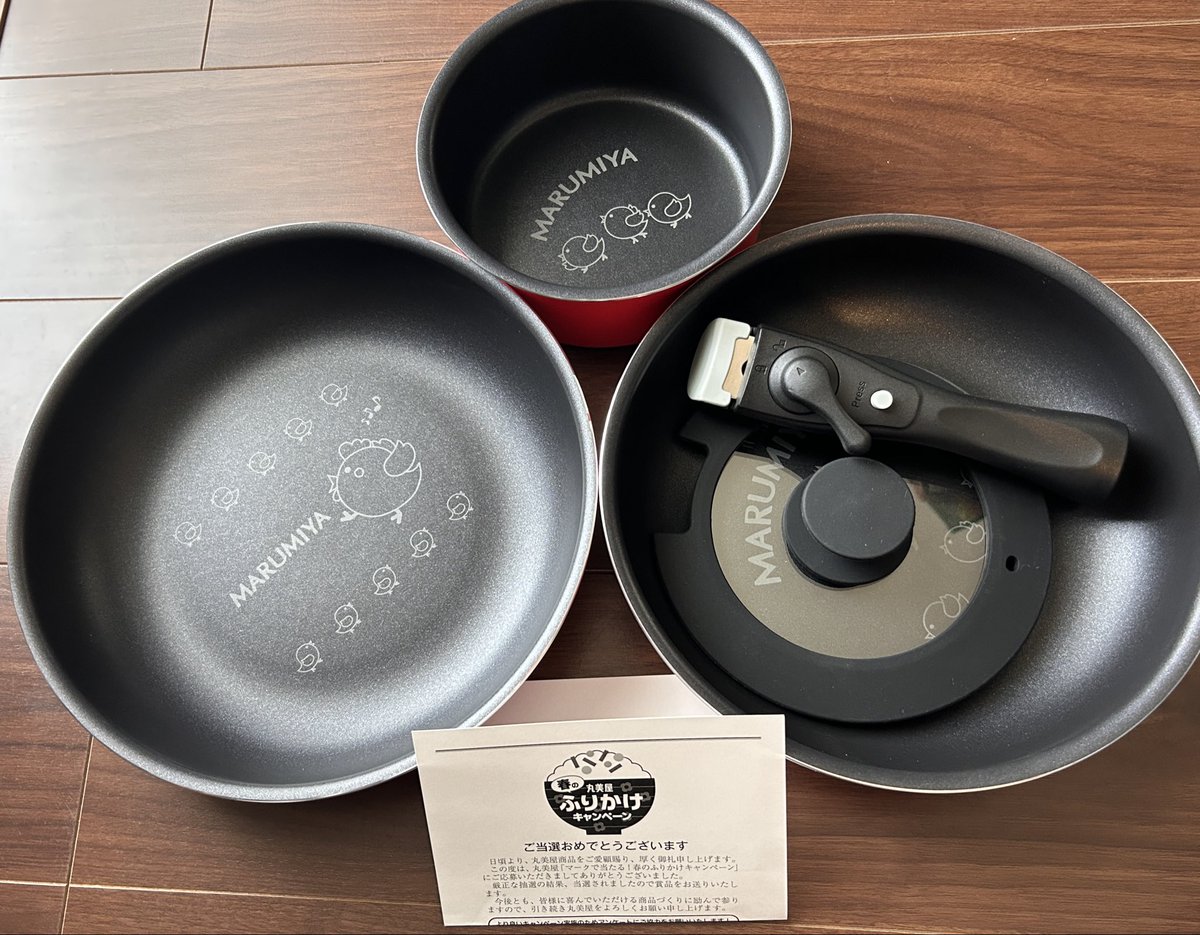 運気up【非売品】【丸美屋】ピヨちゃん&コッコちゃんのホーロー製お鍋セット ５点 運気up【非売品】【丸美屋】ピヨちゃん&コッコちゃんのホーロー製お鍋
