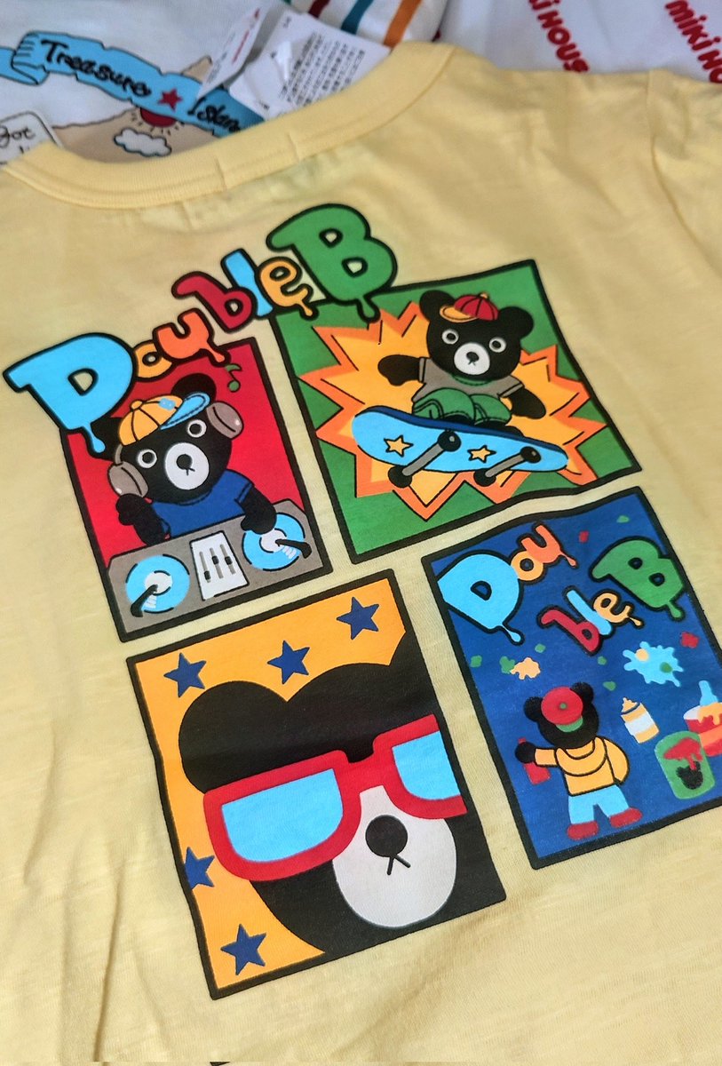 piopio_215's tweet photo. @wantaful_life 解る〜！😂いつも通りなら7月かな⋯？
黄色のTシャツはこれなんだけど、誰も買ってなくない！？ってなってるｗ感謝祭で安く出てきそう😭
前の2200円のは熱かったよね🧡オレンジのTシャツだけ買わなかったの後悔してるー！ https://t.co/X8OBMPWCIc