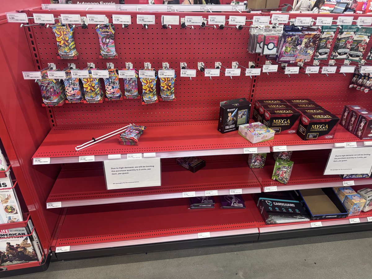 kodak_pena's tweet photo. @pok_re92689 @redlands_ie_tcg @TCG_IE_RESTOCKS Stock as of 6:09 pm https://t.co/DaRzUdHnd6