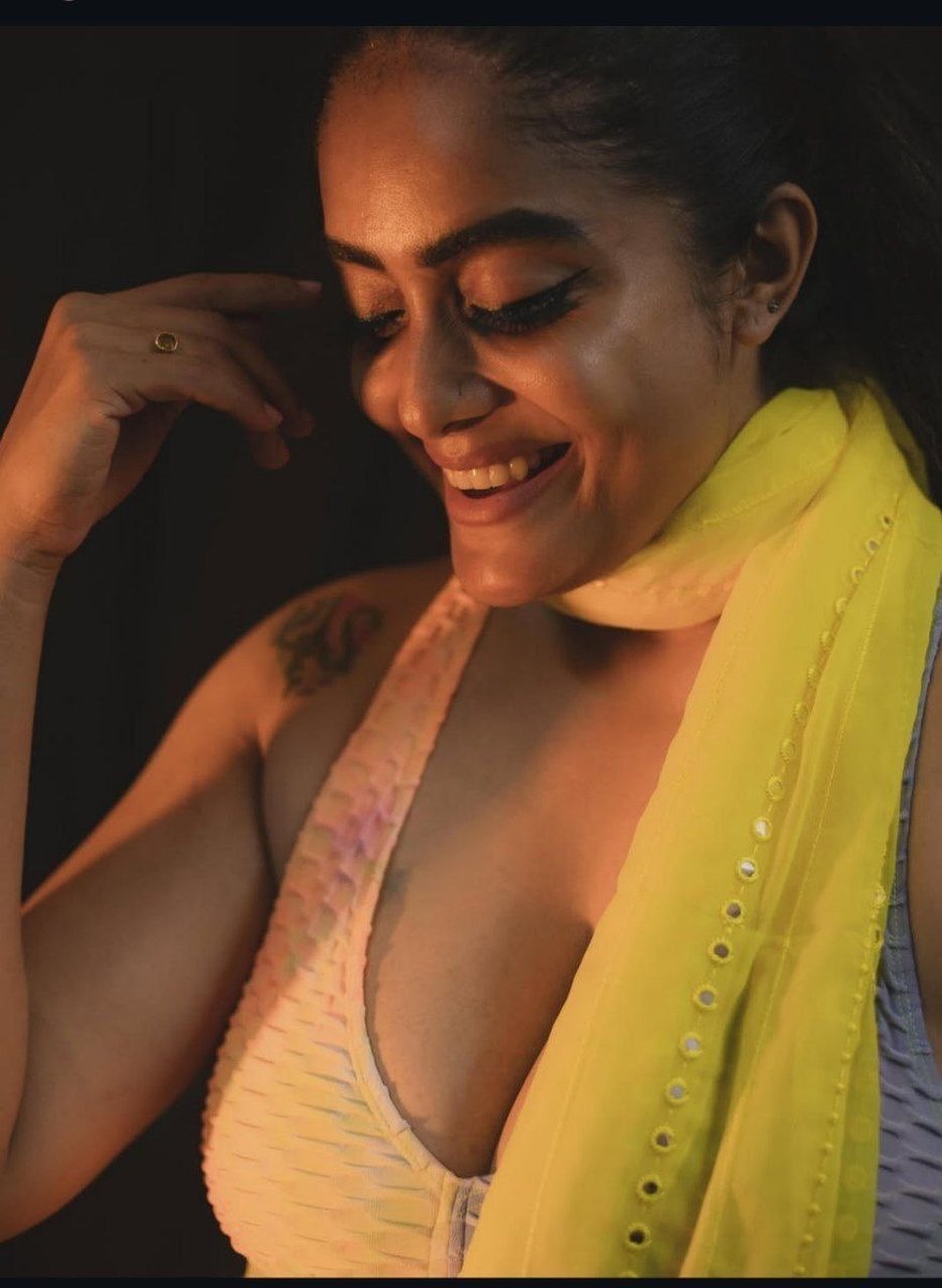 vij tweet media